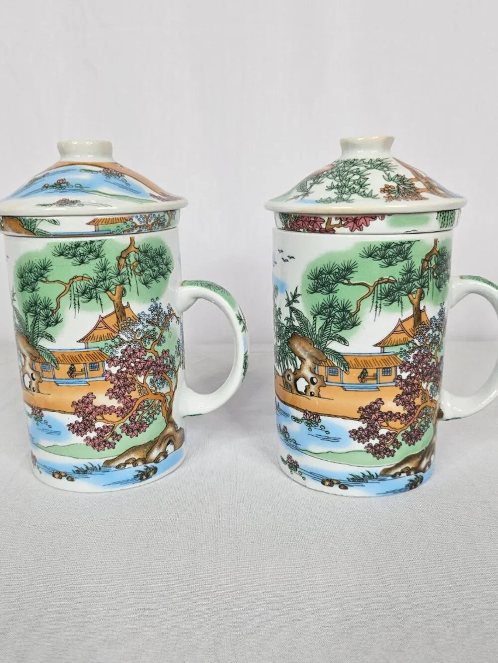 Disney EPCOT China Pavilion Tea Mug Set | 2 Mugs | Lids & Infusers | Ceramic